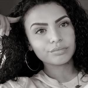 Meet your Posher, Hailey